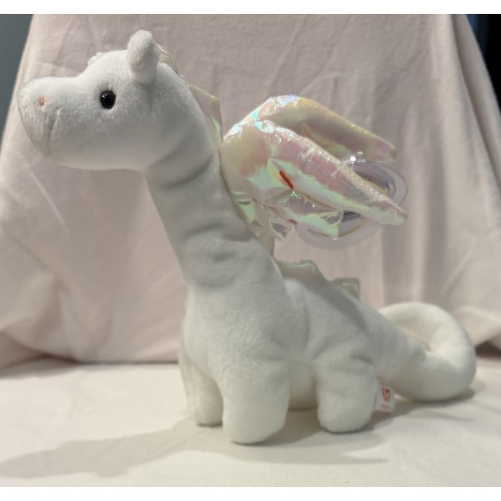 Ty Beanie Baby White 1995 MAGIC the Dragon  Style #4088 NWT